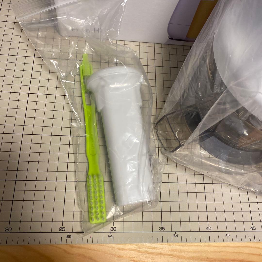 HUROM スロージューサー　H15-WH12