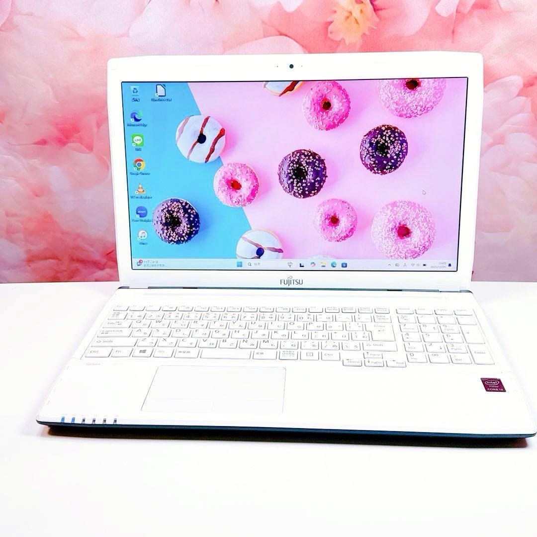 新品爆速SSD✨windows11 カメラ ノートパソコン 薄型 ブルーレイ