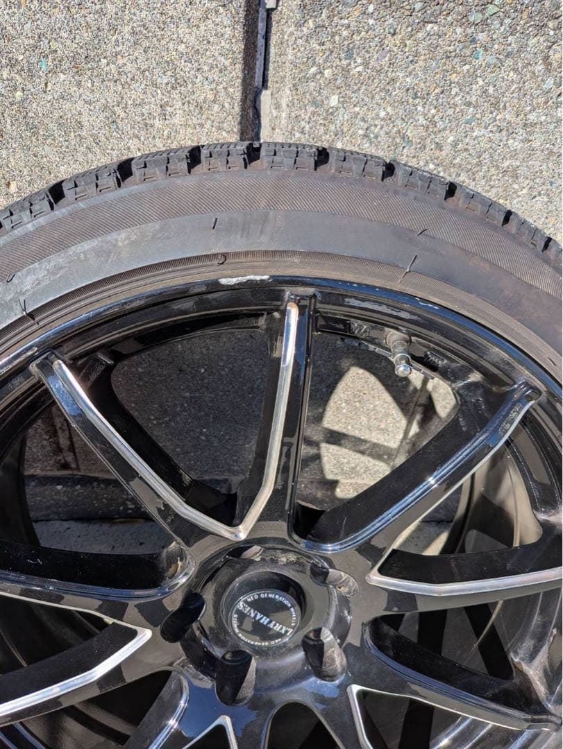 横浜市　225/40R18 スタッドレス　タイヤホイールセット　レクサスISなど