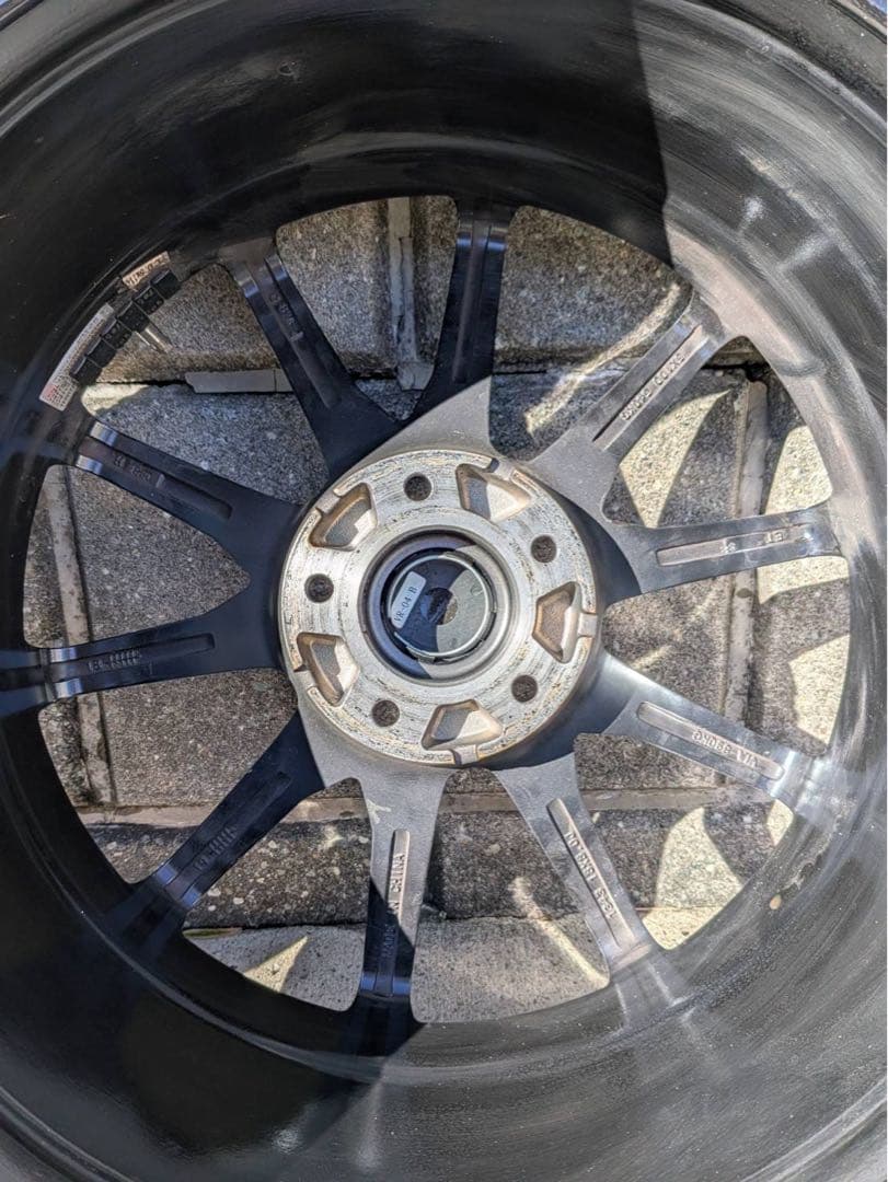 横浜市　225/40R18 スタッドレス　タイヤホイールセット　レクサスISなど