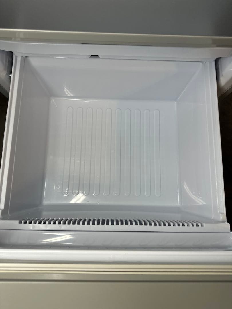 SHARPシャープ冷蔵庫350ℓ 3ドア 2018年両開き【送料込み】