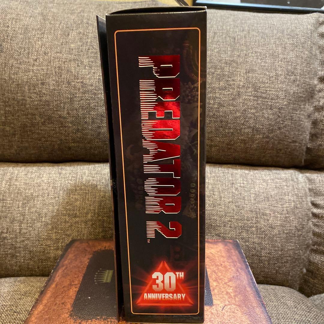 最終価格　美品レア　NECA アルティメットエルダープレデター7インチ　開封済み