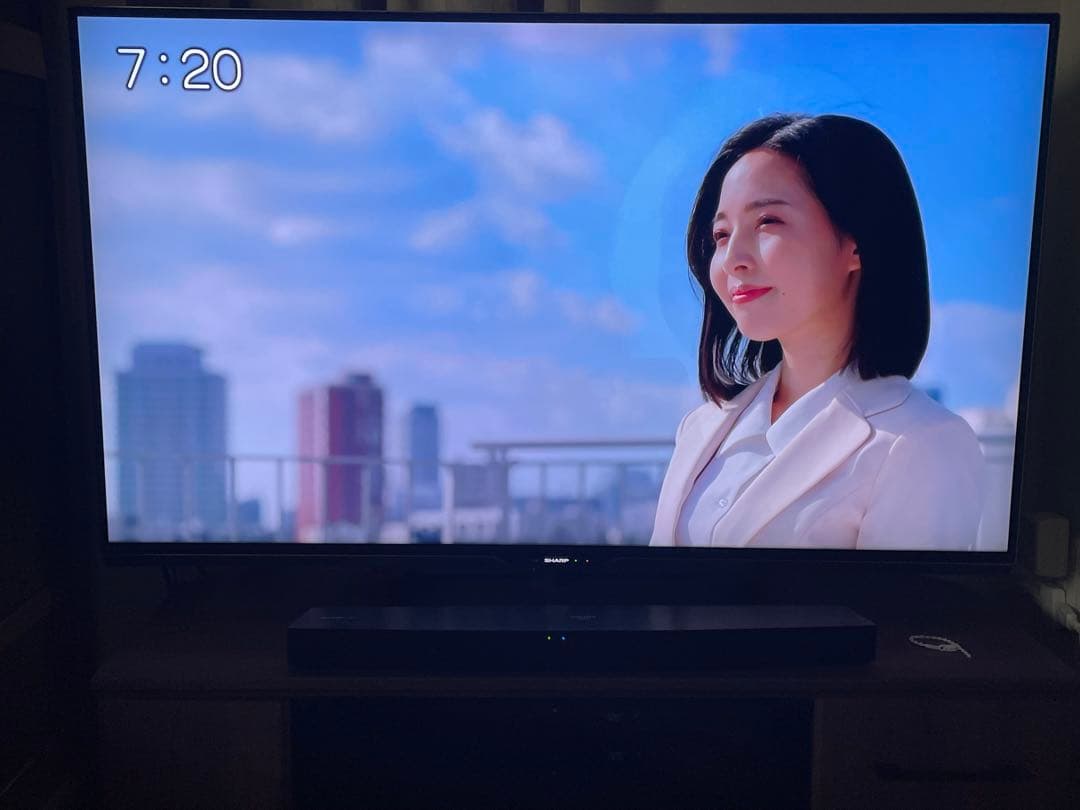 15日まで　シャープ液晶テレビアクオス　52型 LC52-US30　2016年製