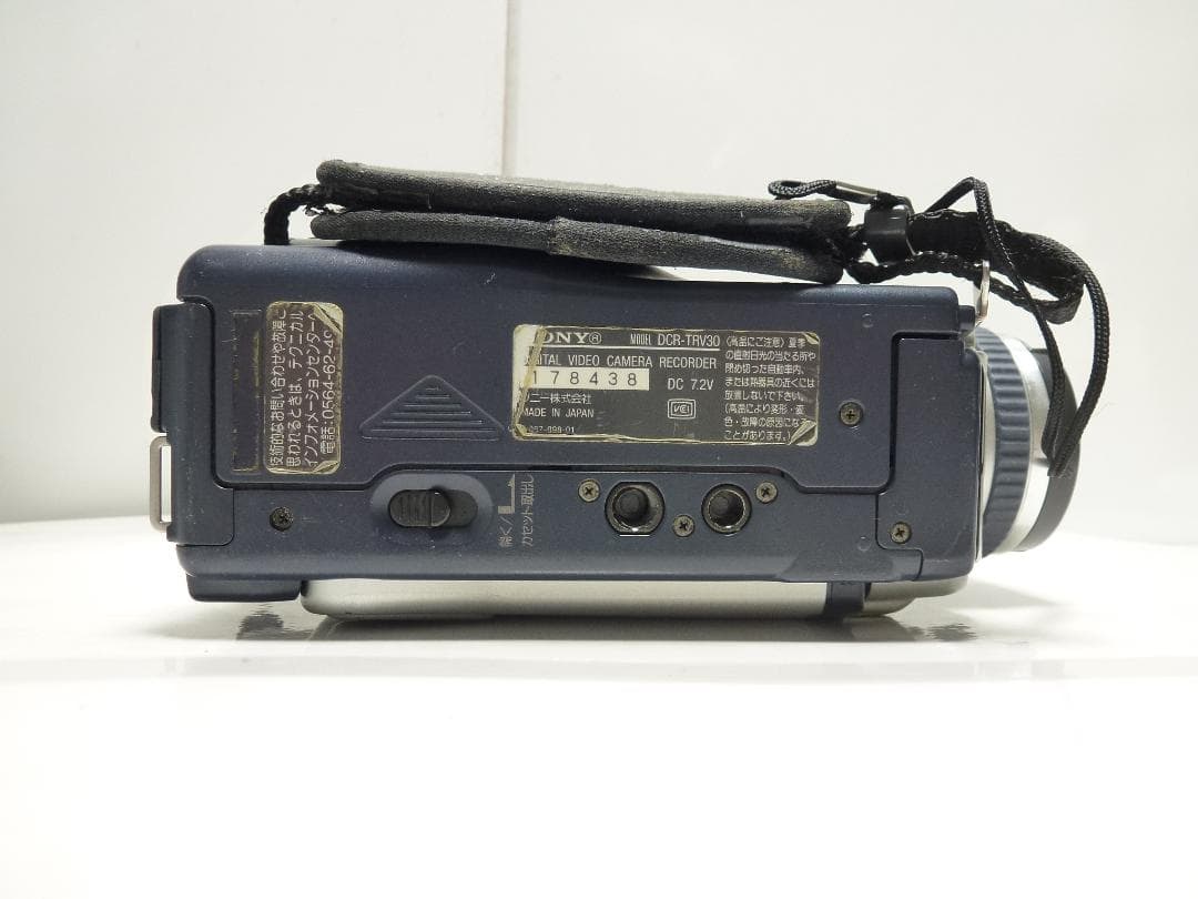 動作品　Mini DV　ソニーデジタルビデオカメラ　SONY DCR-TRV30