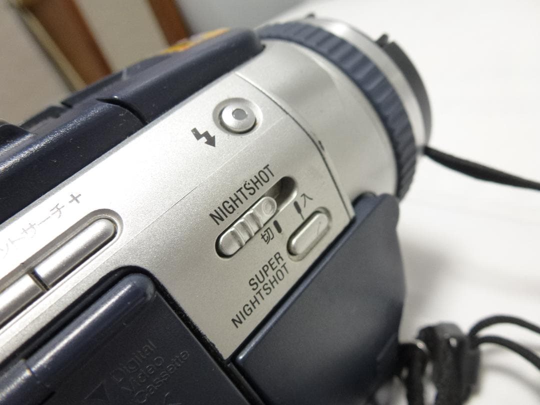 動作品　Mini DV　ソニーデジタルビデオカメラ　SONY DCR-TRV30