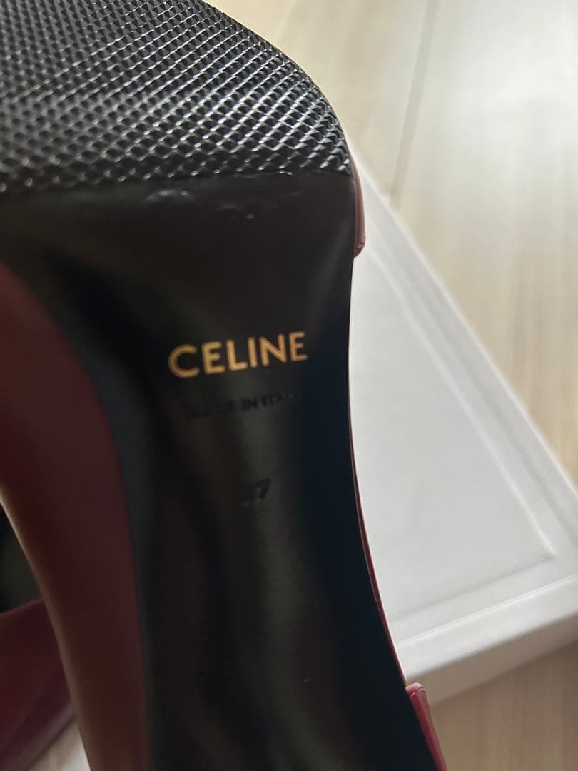 【新品未使用】CELINE パンプス ボルドー レザー Vカット 37 サイズ
