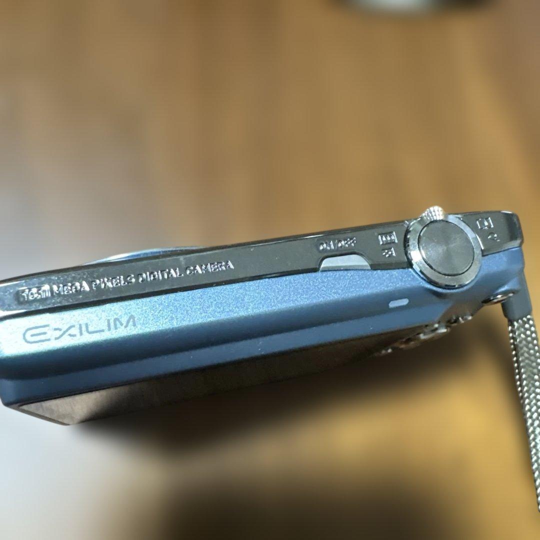 FUJIFILM finepix F70EXR などまとめ売り