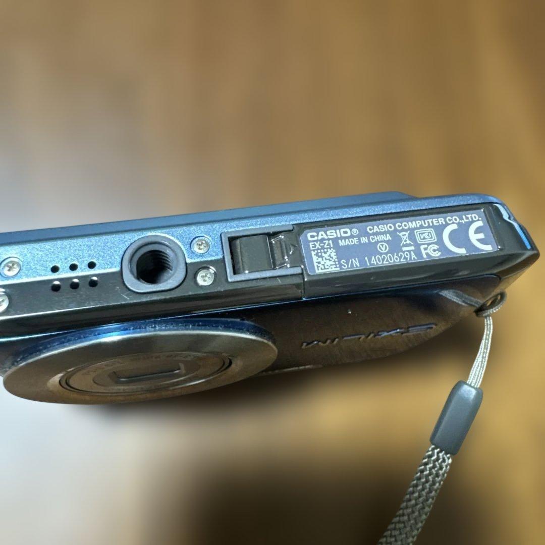 FUJIFILM finepix F70EXR などまとめ売り