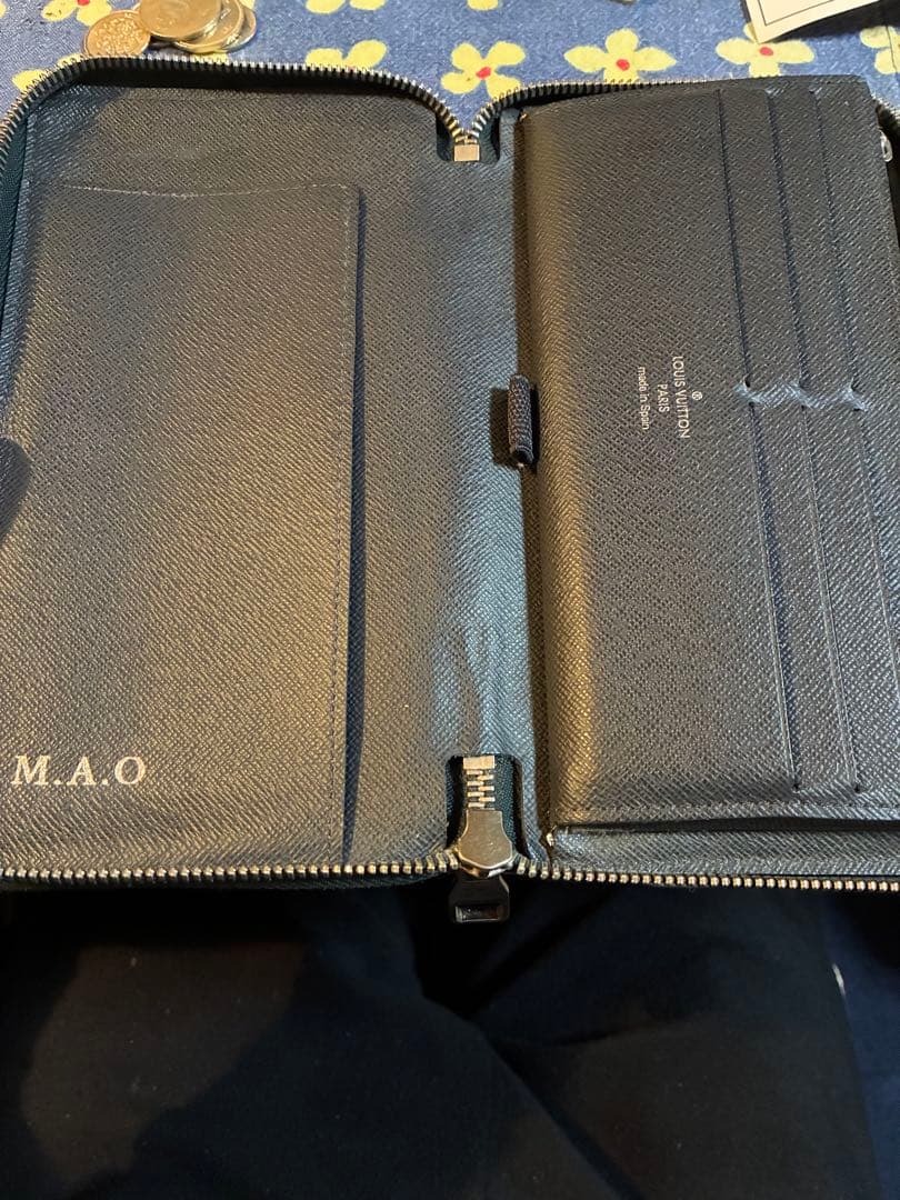 激レア】LOUIS VUITTON ジッピーウォレットエピ限定モデル長財布