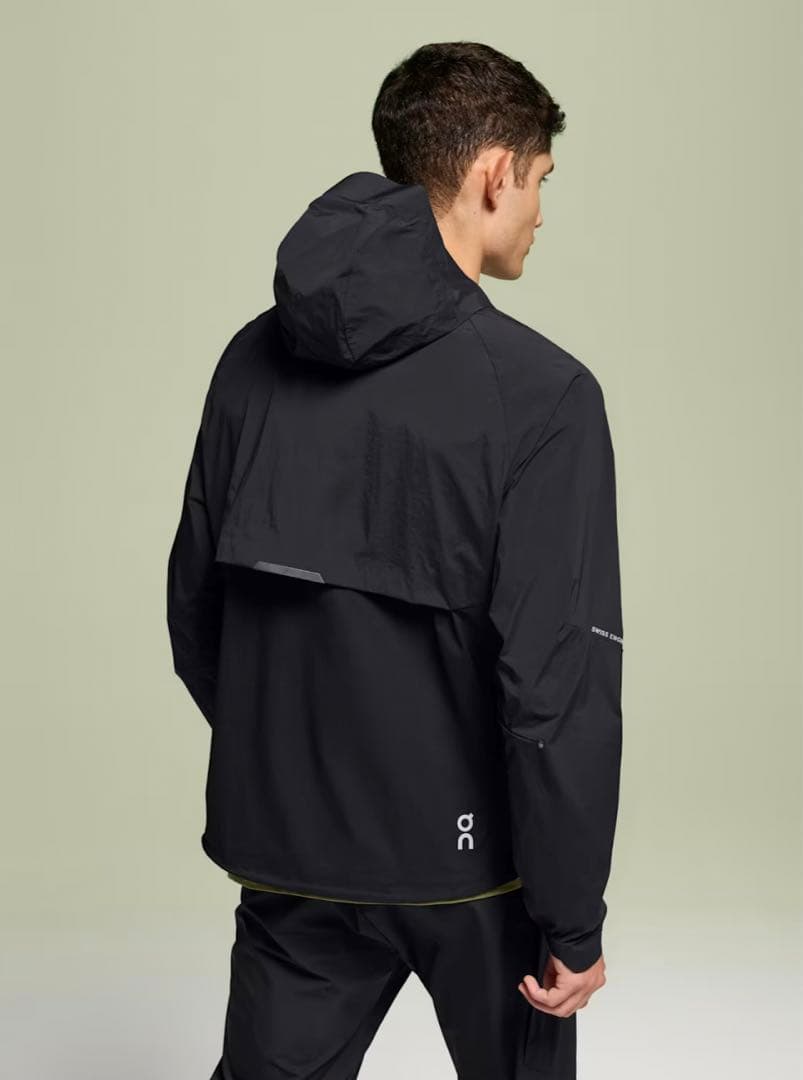 on Core Jacket ブラック ウィンドブレーカー