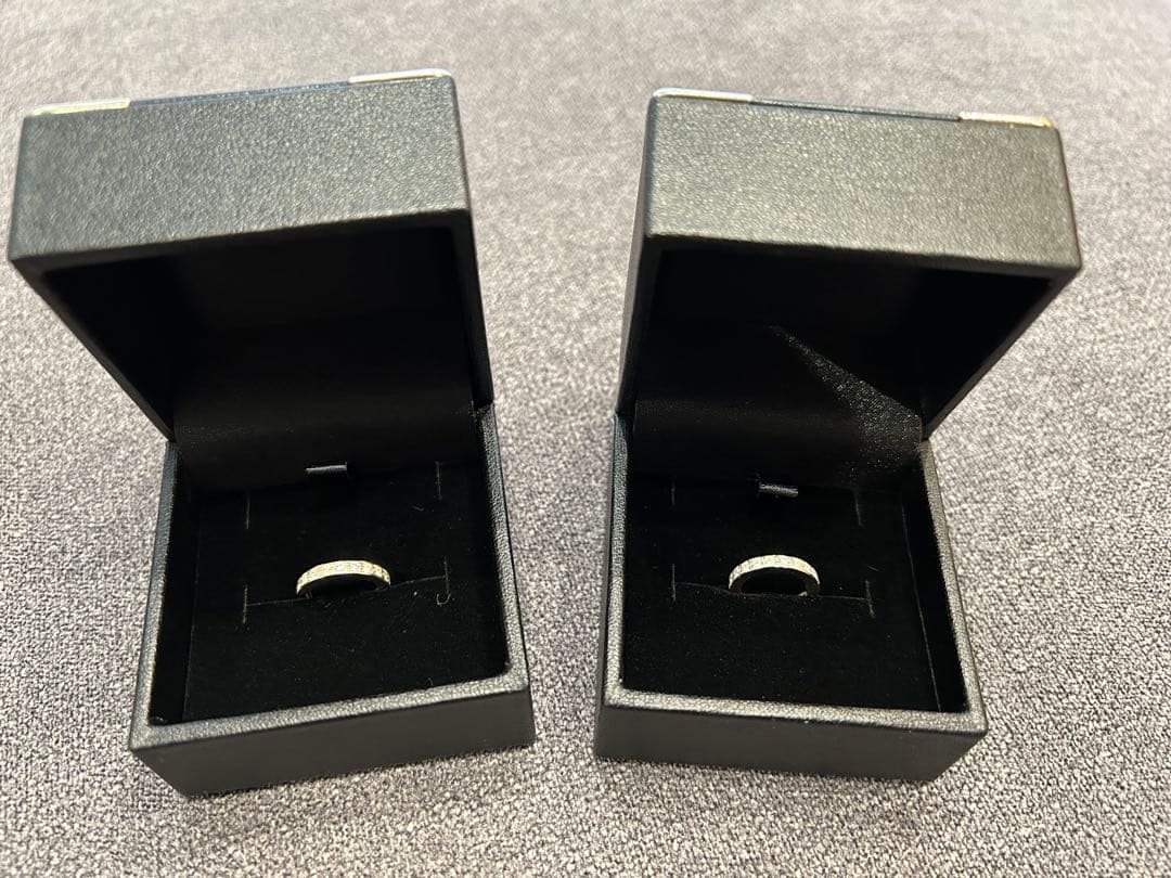 GOD ONLY KNOWS ピアス　岩田剛典