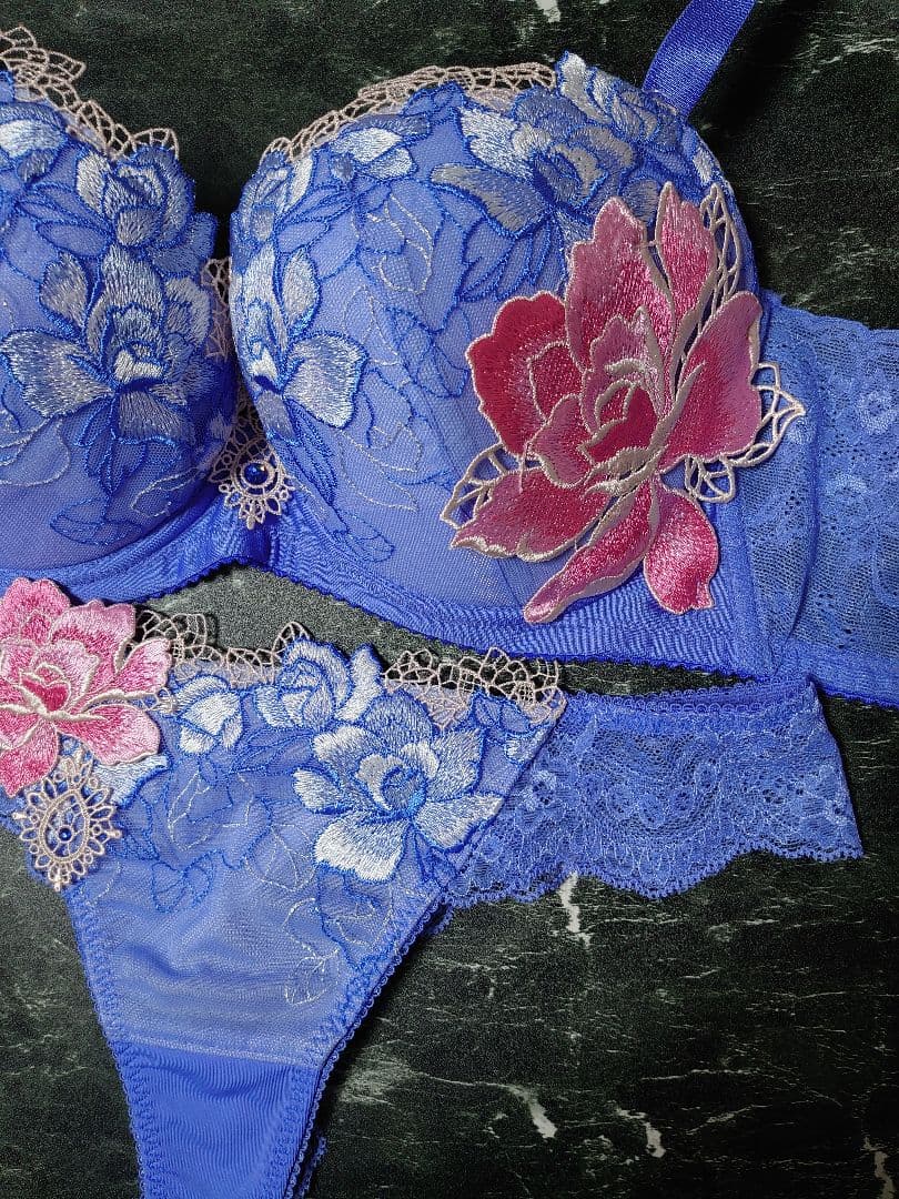 サルート☆76G☆ リッチヴェール F70 & ソングM LG