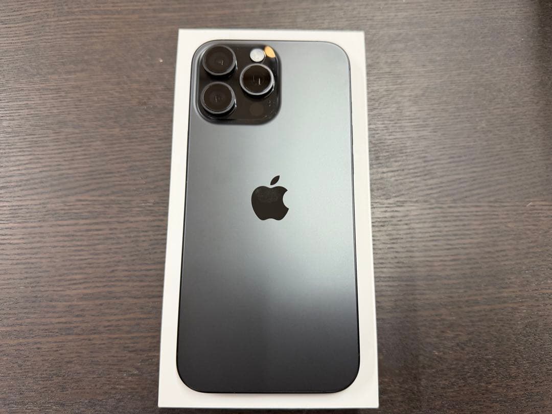 スマートフォン本体 iPhone 16 Pro Max 512G, Black