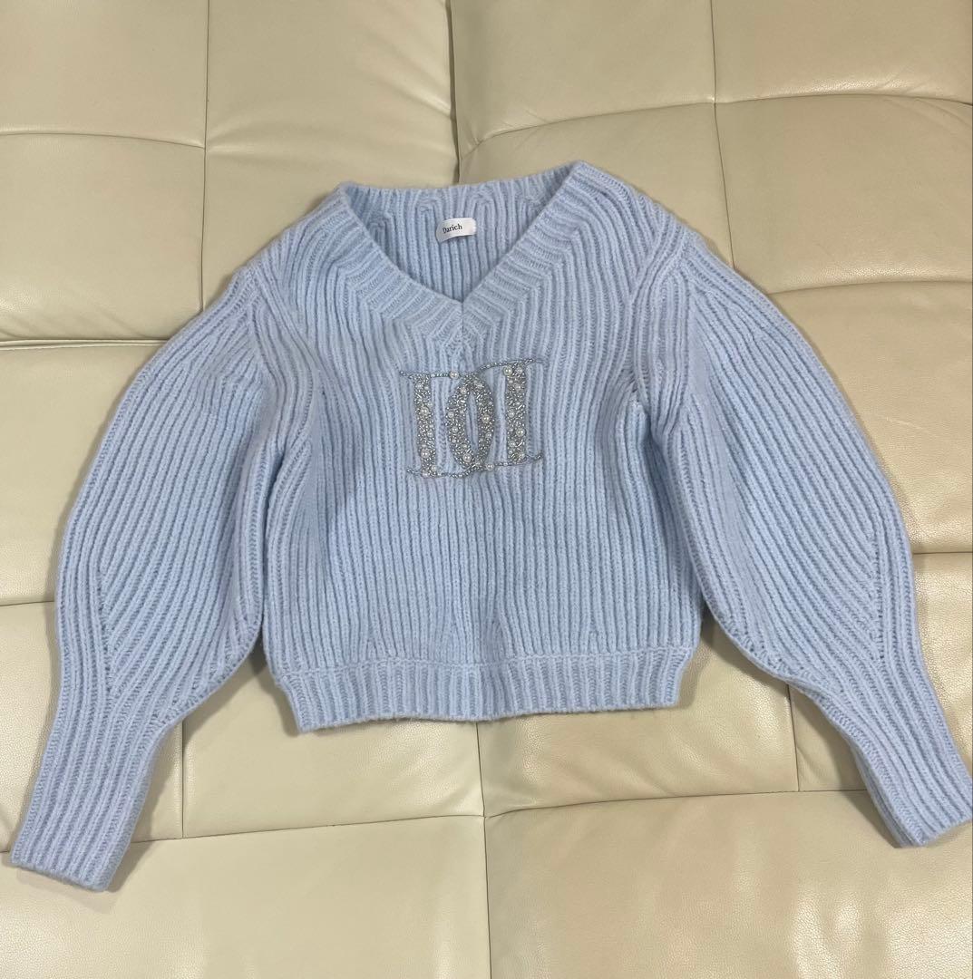 ファンシービーズDDロゴボリュームニットトップス　SAX FREE