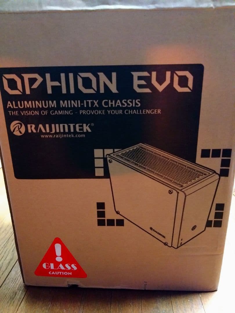 RAIJINTEK OPHION EVO ミニITXケース