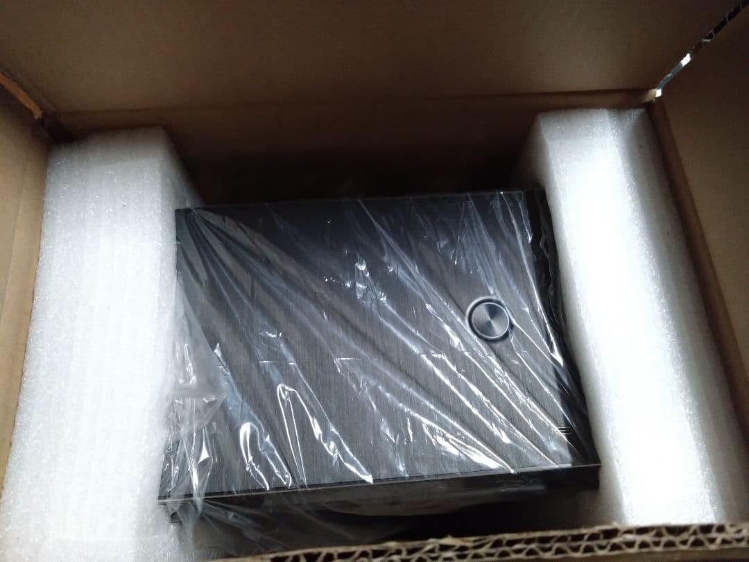 RAIJINTEK OPHION EVO ミニITXケース