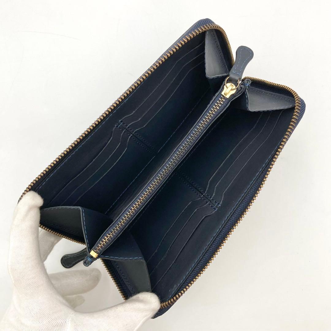 ノブさん✨Felisi 125 長財布 ラウンドジップ 紺色 クロコ型押し
