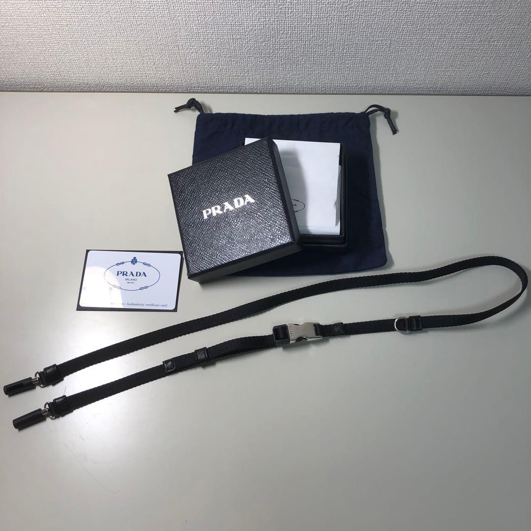 【最終値下】プラダ ナイロン ブラック AirPods キャリーストラップ
