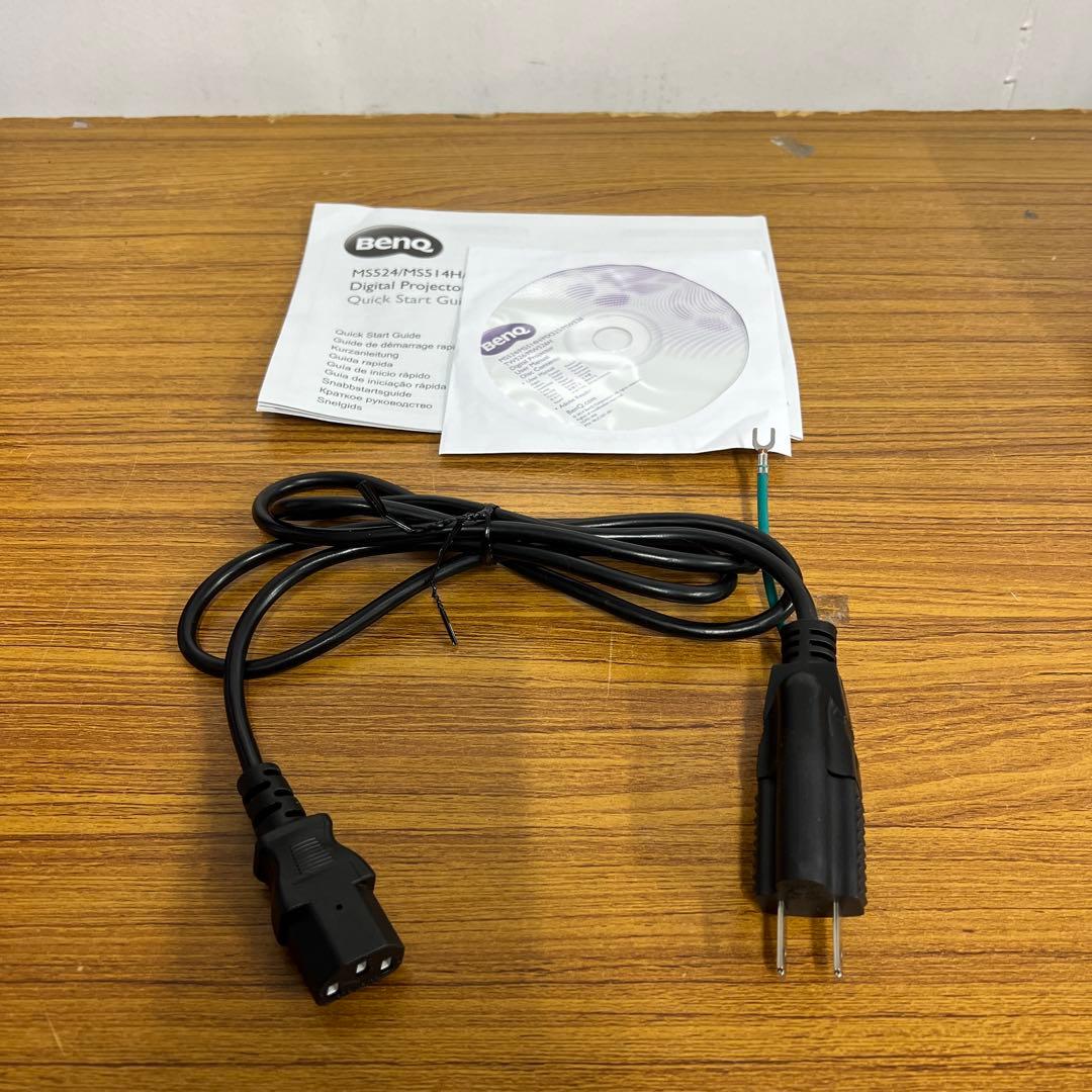 BenQ 超短焦点型DLPフルHDホームプロジェクター 2016年製