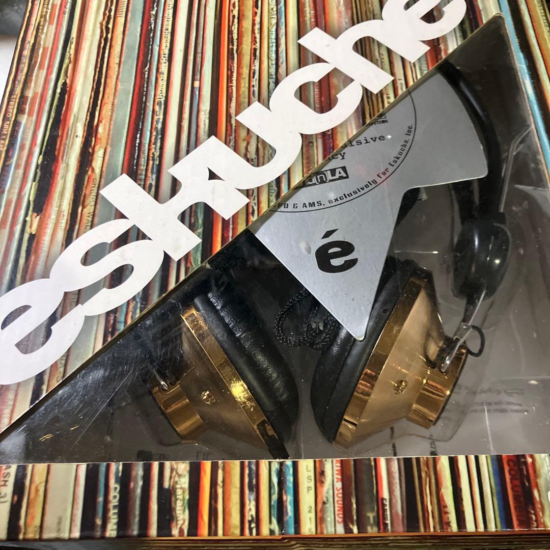 s*t様 eskuche33 ゴールド