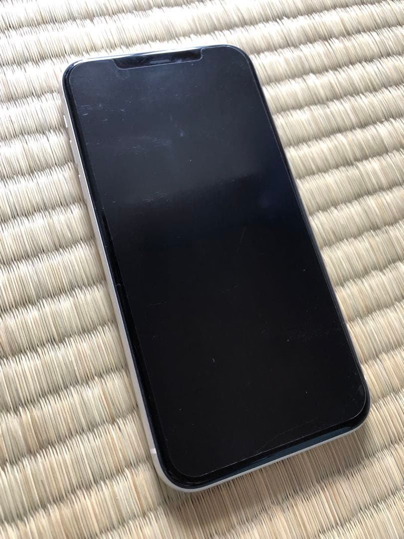 携帯電話本体 iPhone 11