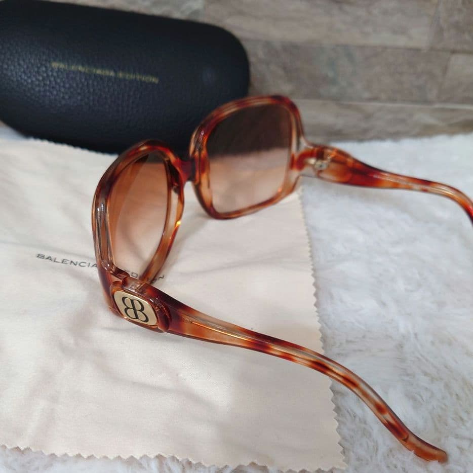 【美品】BALENCIAGA　バレンシアガ　サングラス　ブラウン　グラデーション
