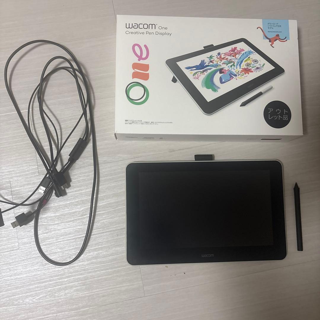 液タブ・ペンタブ WacomOne CreativePenDisplay