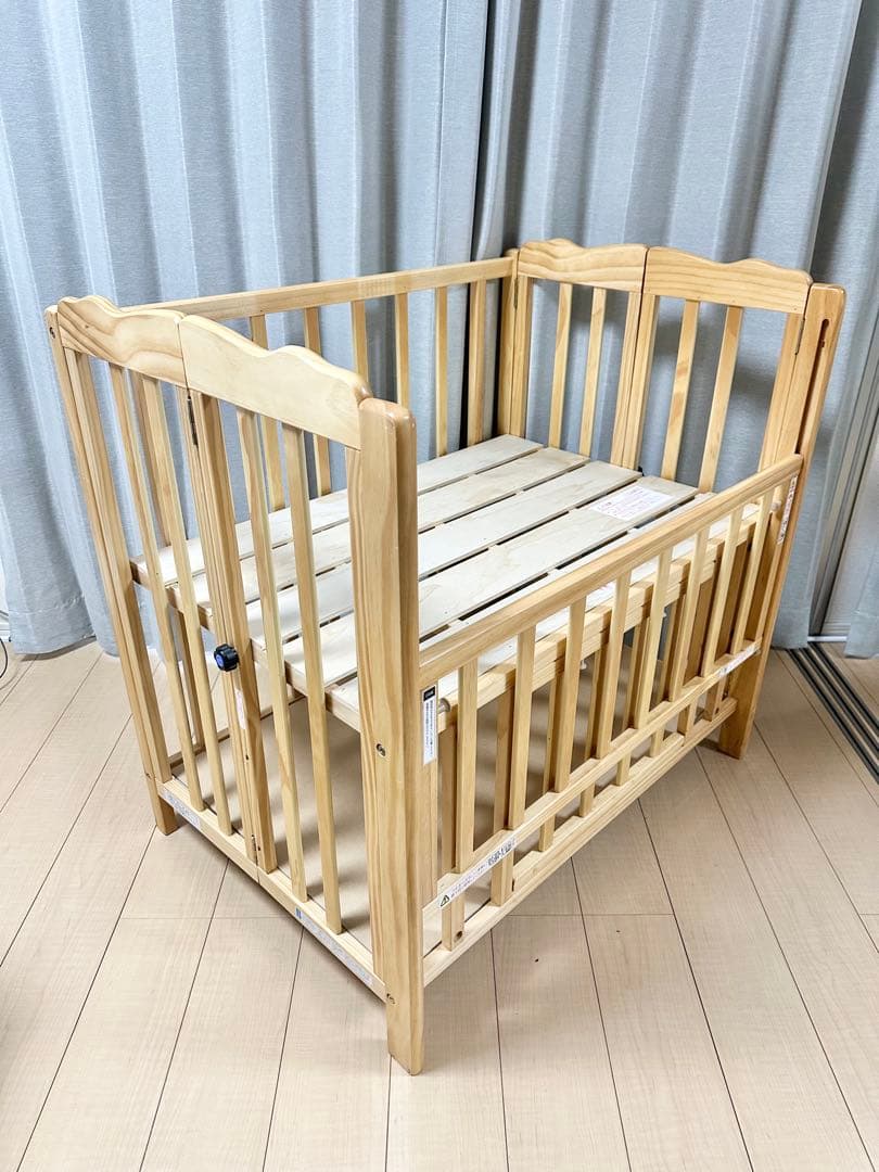 大和屋 パタン 折りたたみ ミニベビーベッド ナチュラル ②