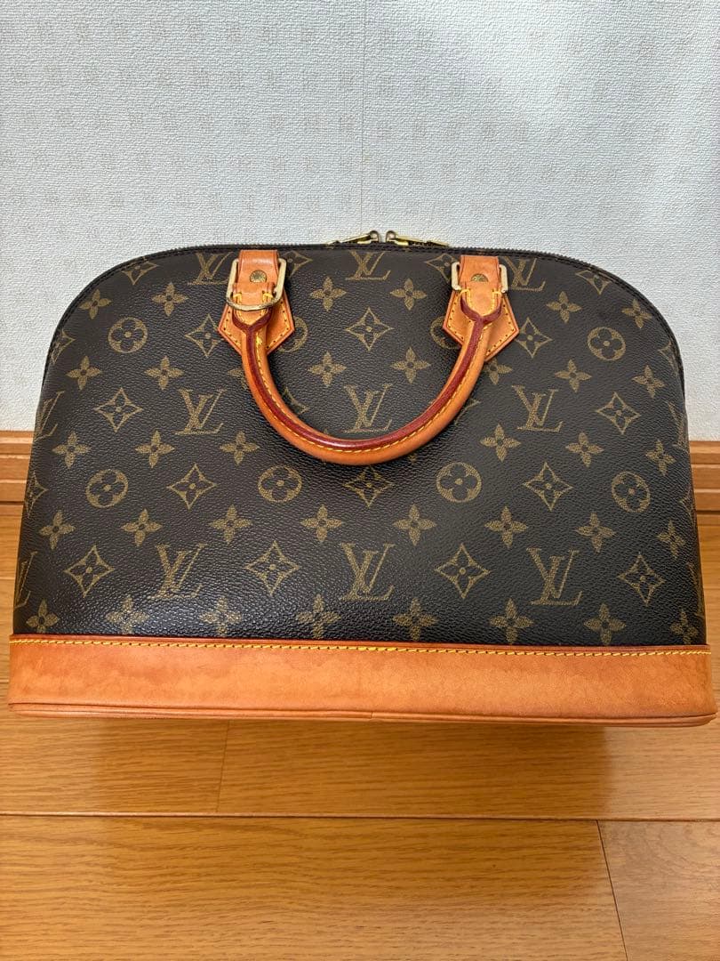 ルイ・ヴィトン　アルマ　モノグラム　ハンドバッグ