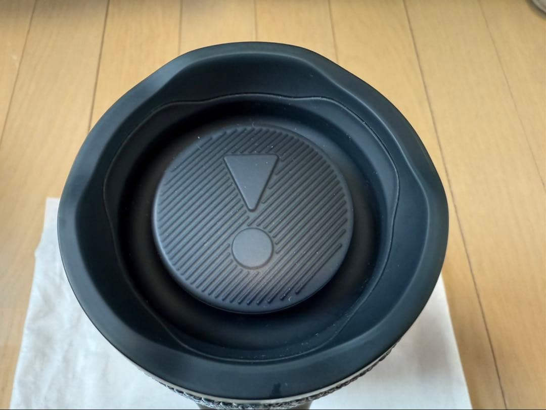 【程度良好】JBL charge essential2