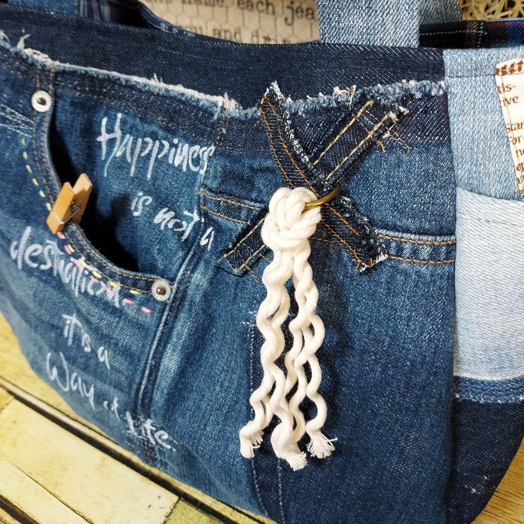 刺繍デニムバック　No.641　デニムリメイク　刺繍バック　チューリップバック