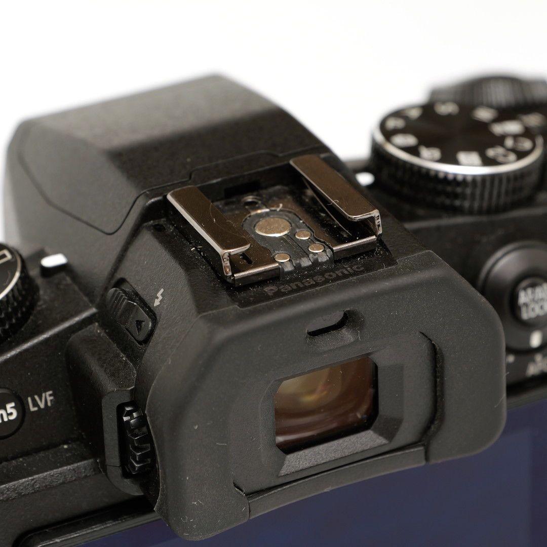 Panasonic LUMIX G8M 12-60mm レンズセット