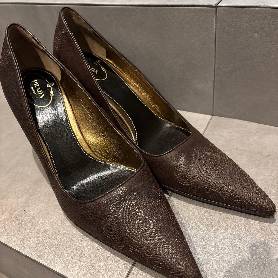 PRADA ダークブラウン パンプス　正規品