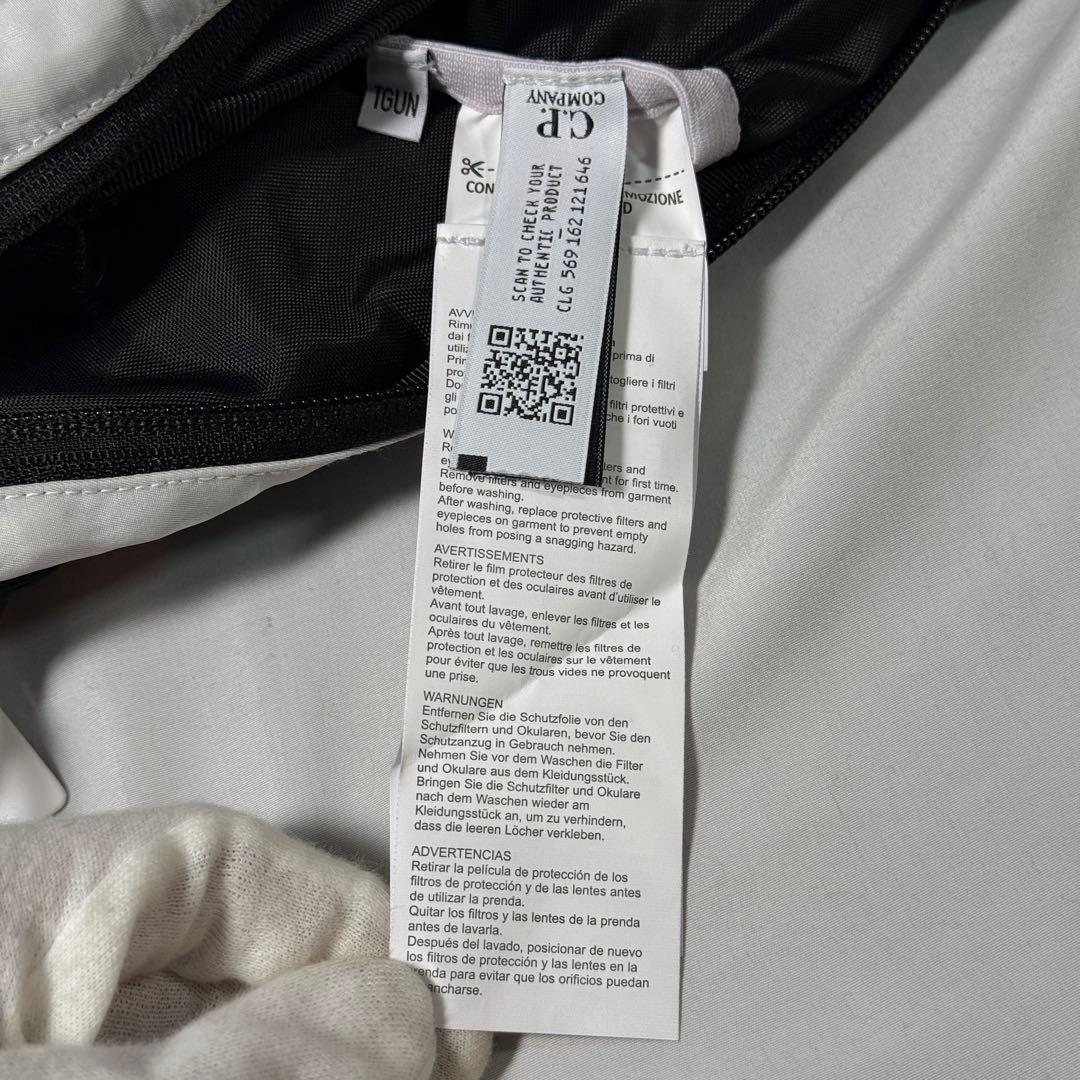 【定価3.7万】C.P.Company ボディ ショルダー バッグ ホワイト