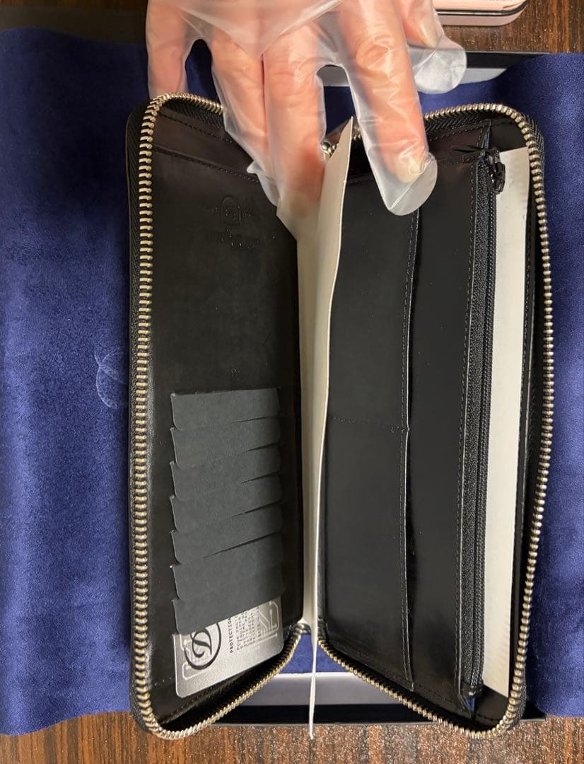 【新品】ブラックレザー 長財布
