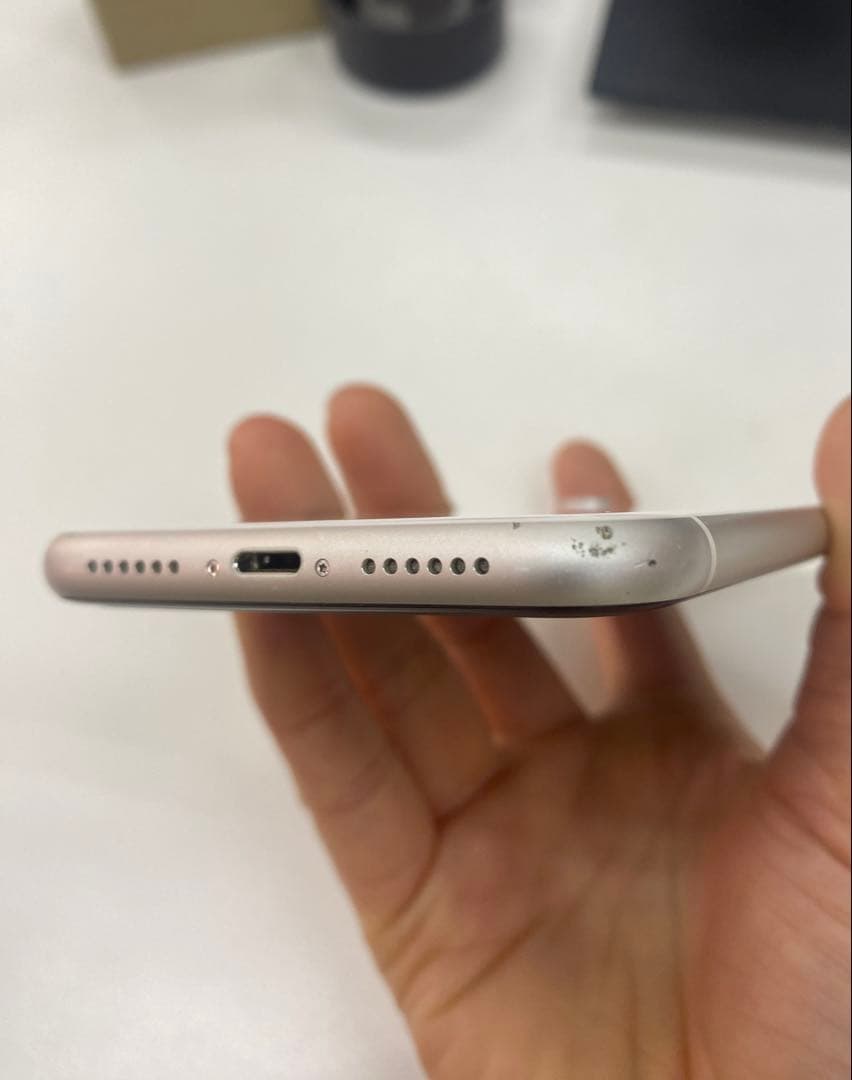 Apple iPhone XR ホワイト 本体