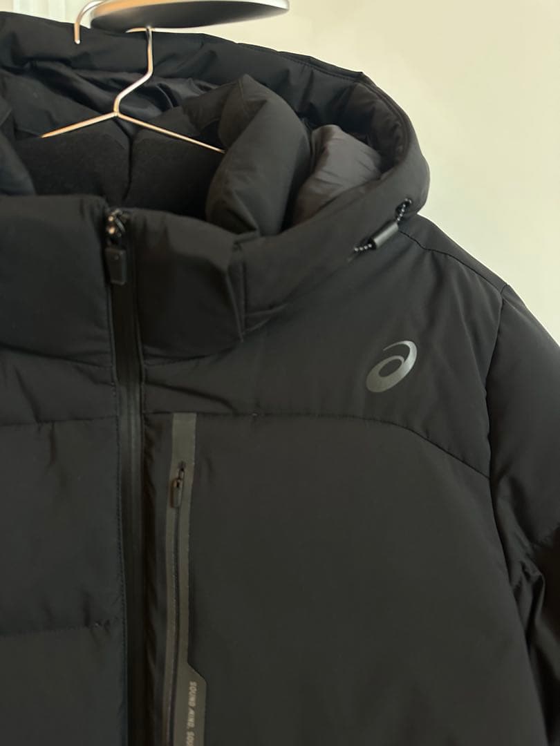 asics ダウンジャケット ユニセックス Mサイズ