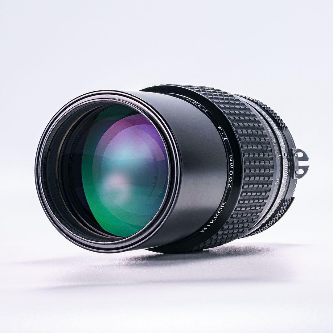 200mm f/4 単焦点レンズ