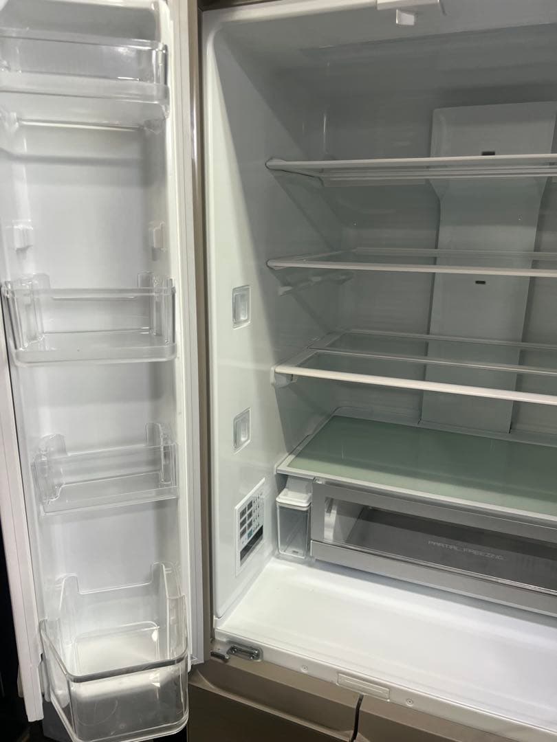 Panasonic 大容量冷蔵庫 525L 2023年 NR-F539HPX-N