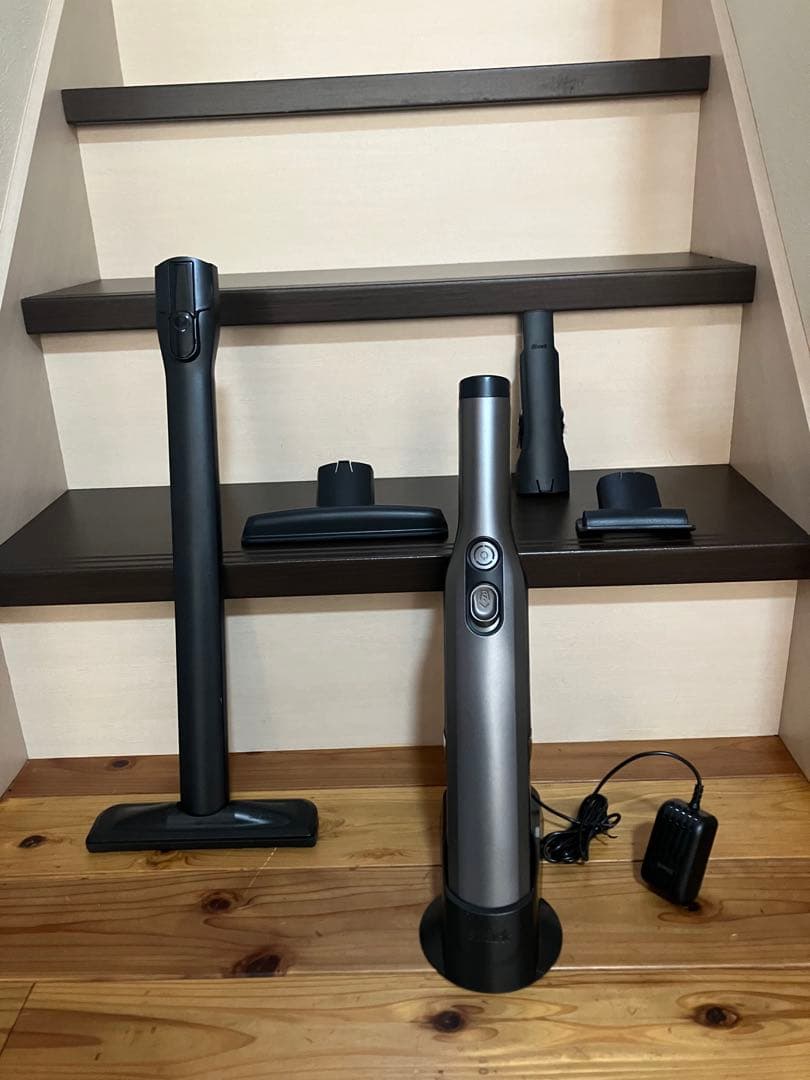 Shark EVOPOWER 充電式ハンディクリーナー