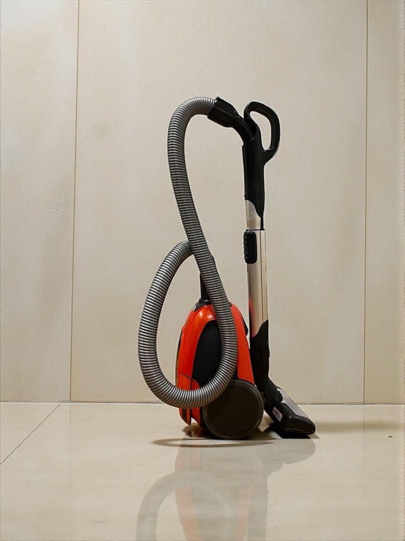 値引き不可‼️名品【Electrolux電気掃除機】エルゴスリーオート