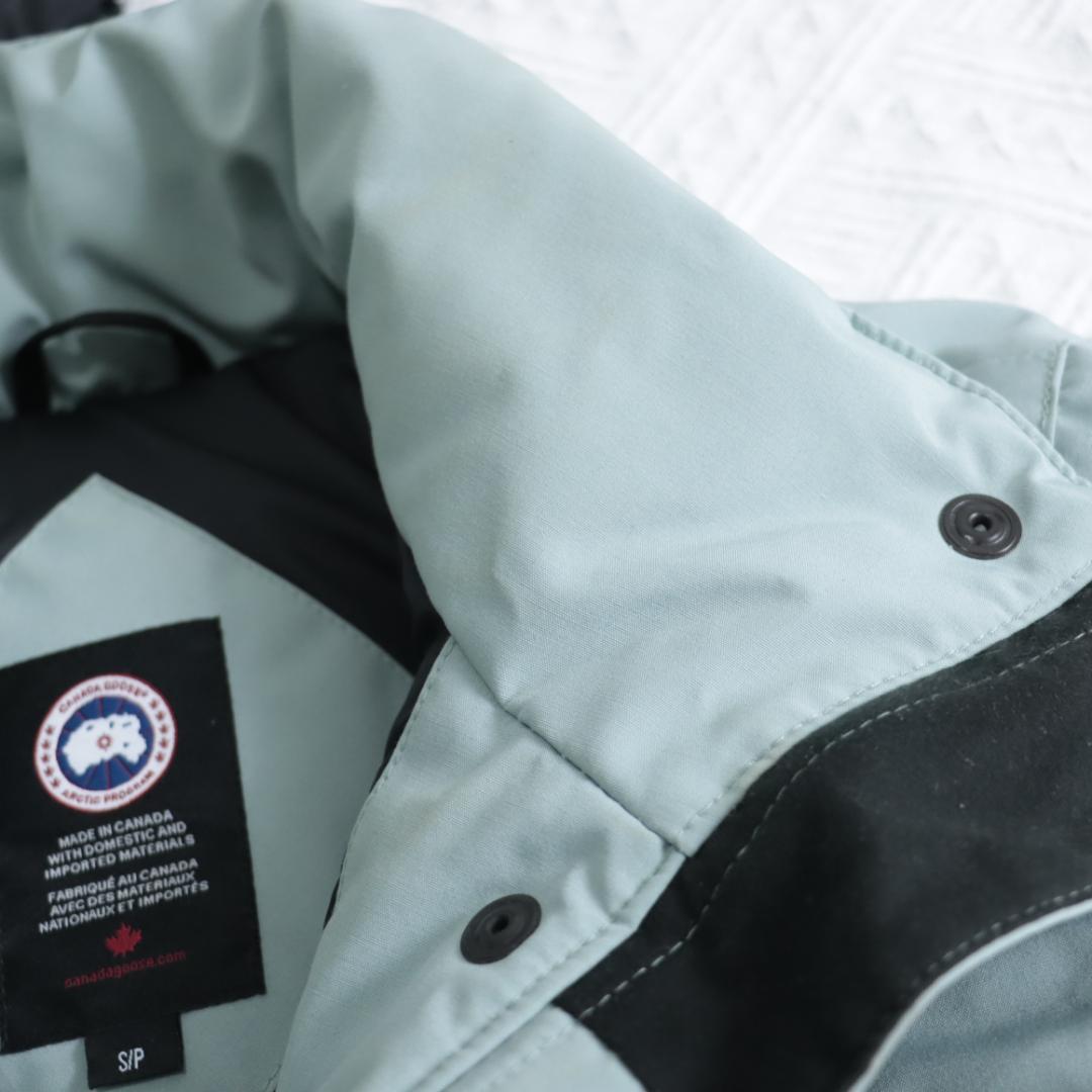 希少！カナダグース ダウンジャケット　ブレイクリーパーカ　ライトブルーサザビー