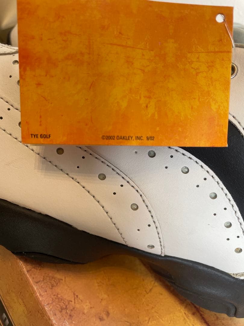 【新品】2002年製 OAKLEY ゴルフシューズ 25.5cm 白 箱付き