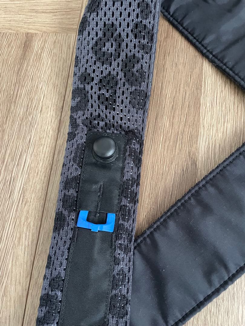 ★美品★ ベビービョルン ベビーキャリアMINI AIR レオパード ヒョウ柄