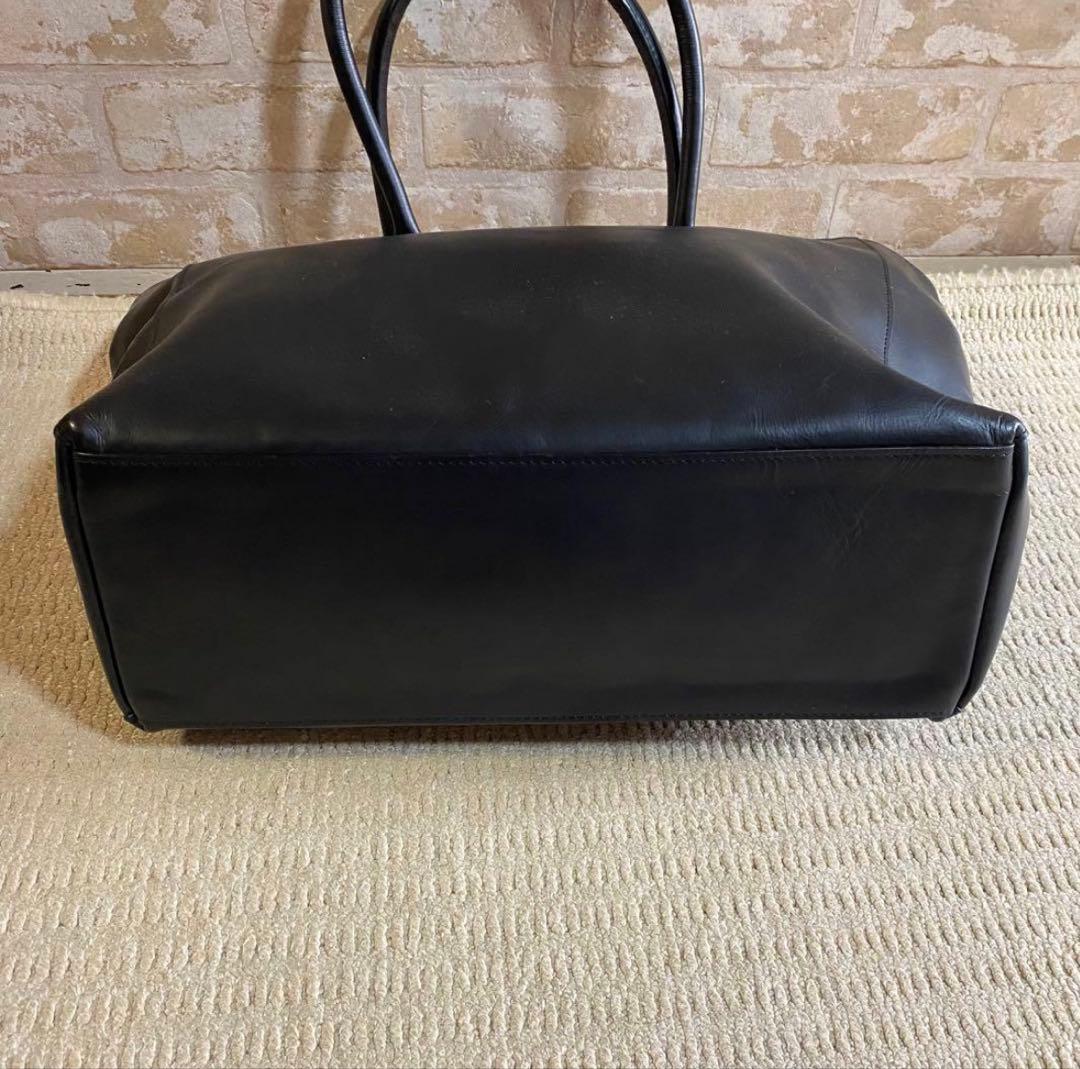 美品　MURA トートバッグ　大容量　黒本革　レザー　A4収容