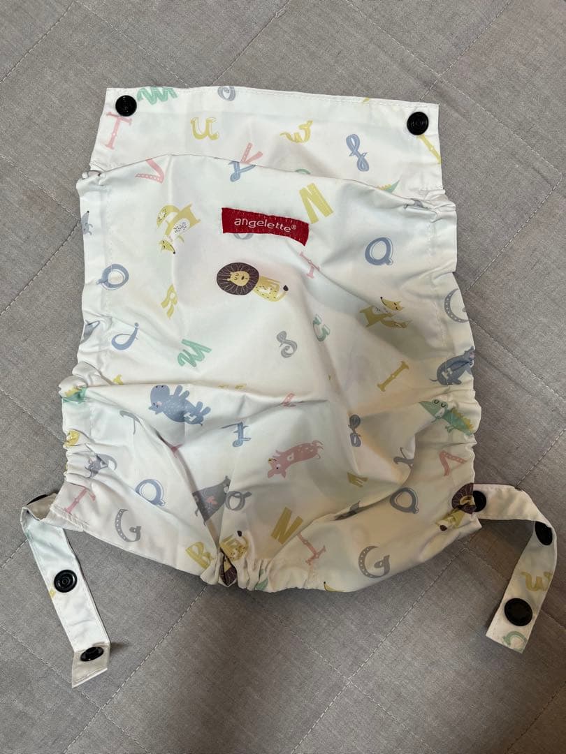 【美品】ラッキーインダストリーズ ベビーキャリアオン抱っこ紐