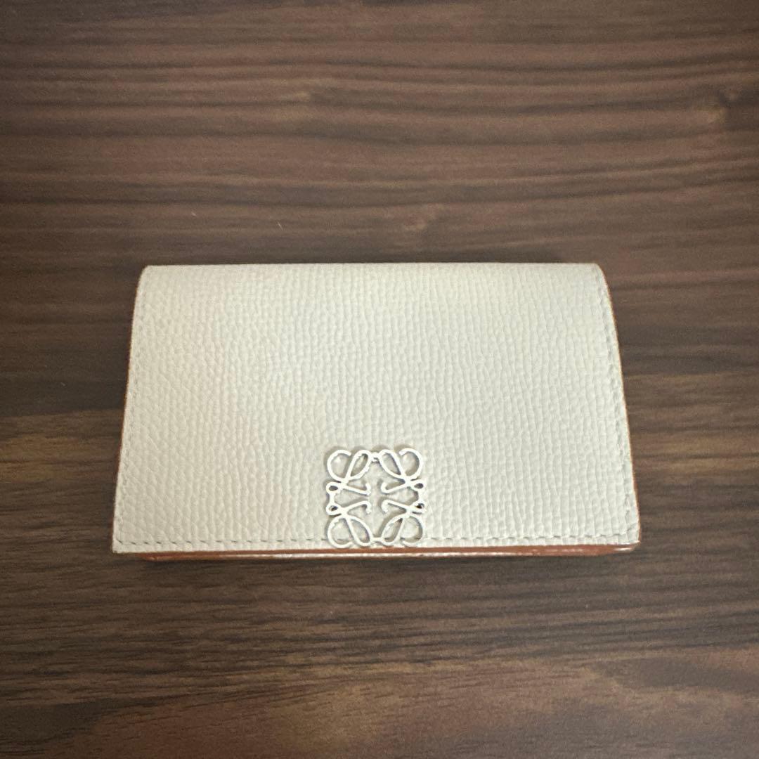 【最終値下げ】ロエベ ベージュ 名刺入れ カードケース