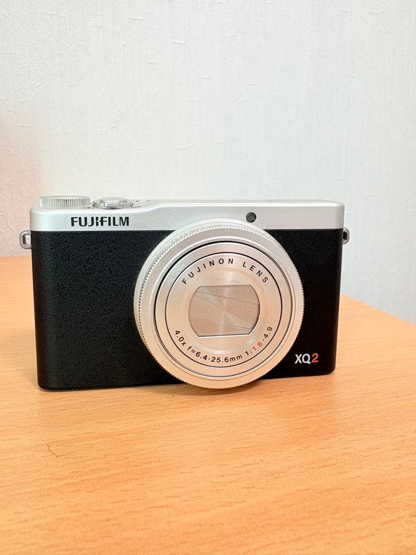 FUJIFILM XQ2 コンパクトデジタルカメラ