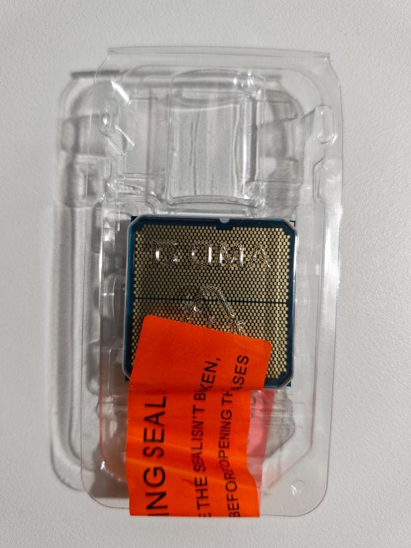 【新品未開封】Ryzen 7 9700X