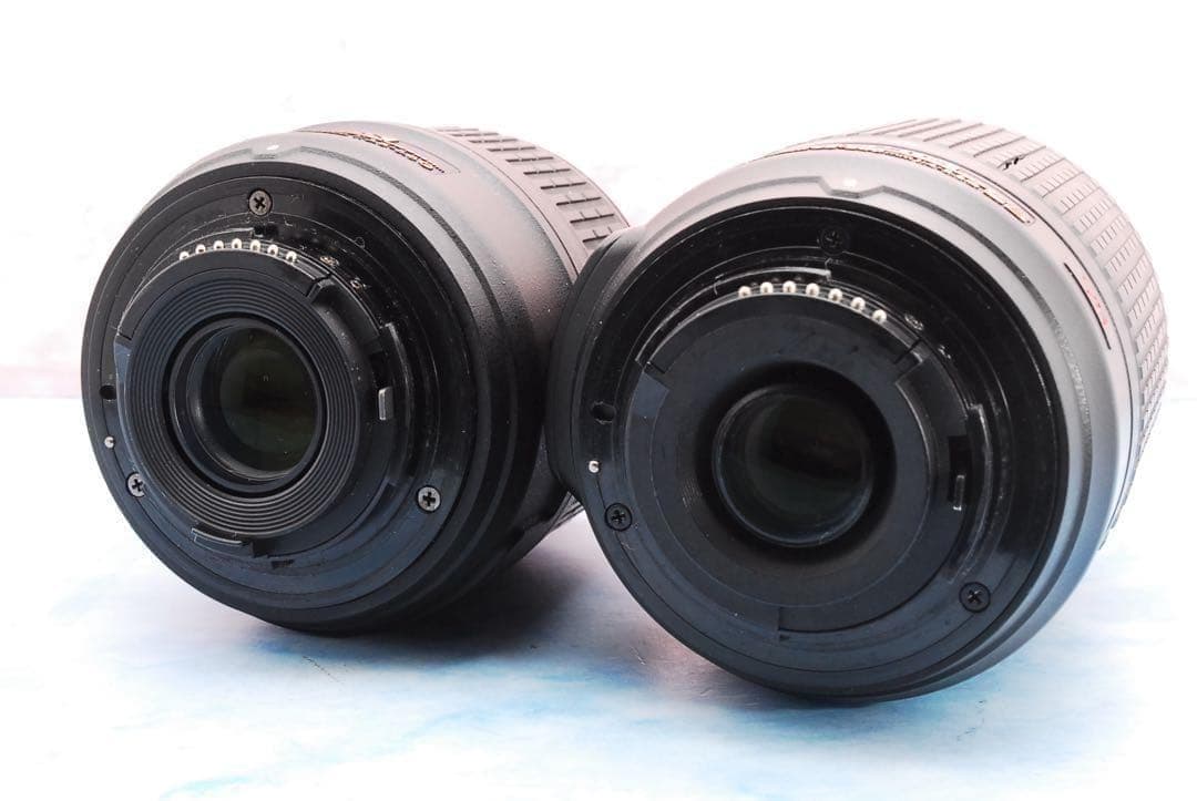 Nikon D5600✨一眼レフカメラ✨望遠レンズ付Wレンズ✨スマホ転送！